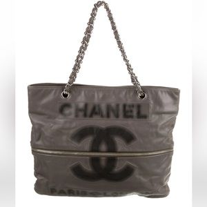 Chanel Paris London 2009 Expandable Tote